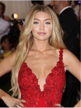 Gigi Hadid Blonde Central Parting Long Wavy Caples...
